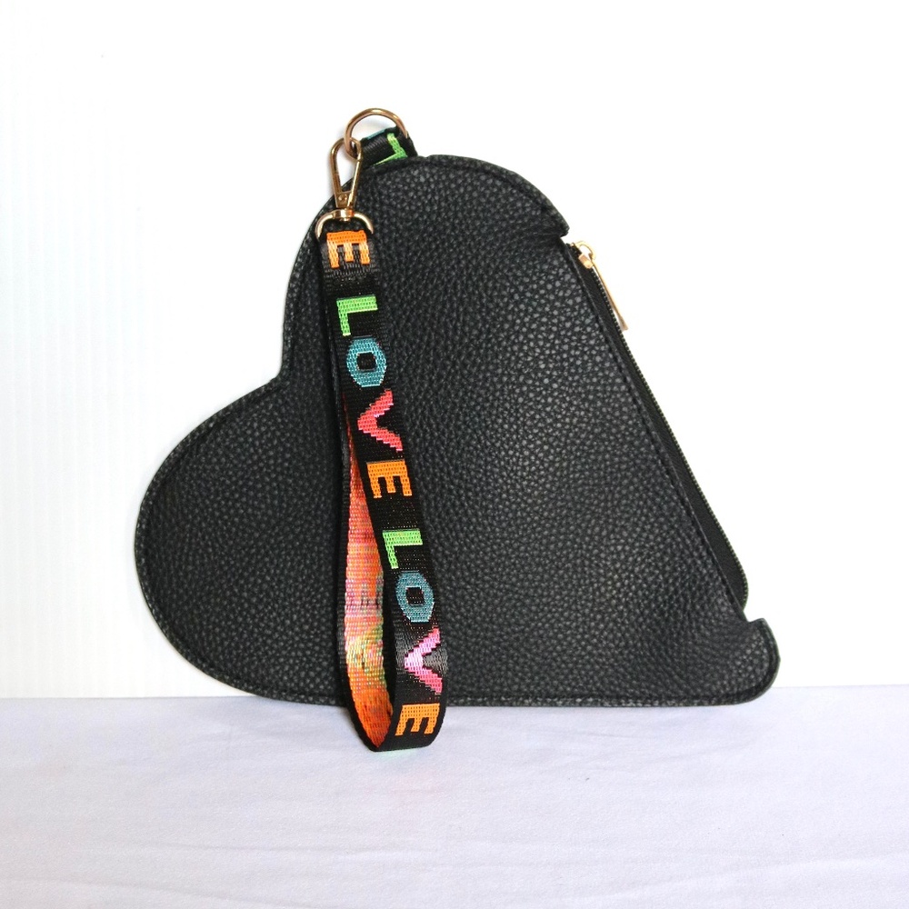 Black Heart Faux Leather Wristlet Purse Love Valentines